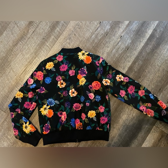 Ambar Floral Bomber Jacket Size XS Lined with Pockets - Picture 2 of 8